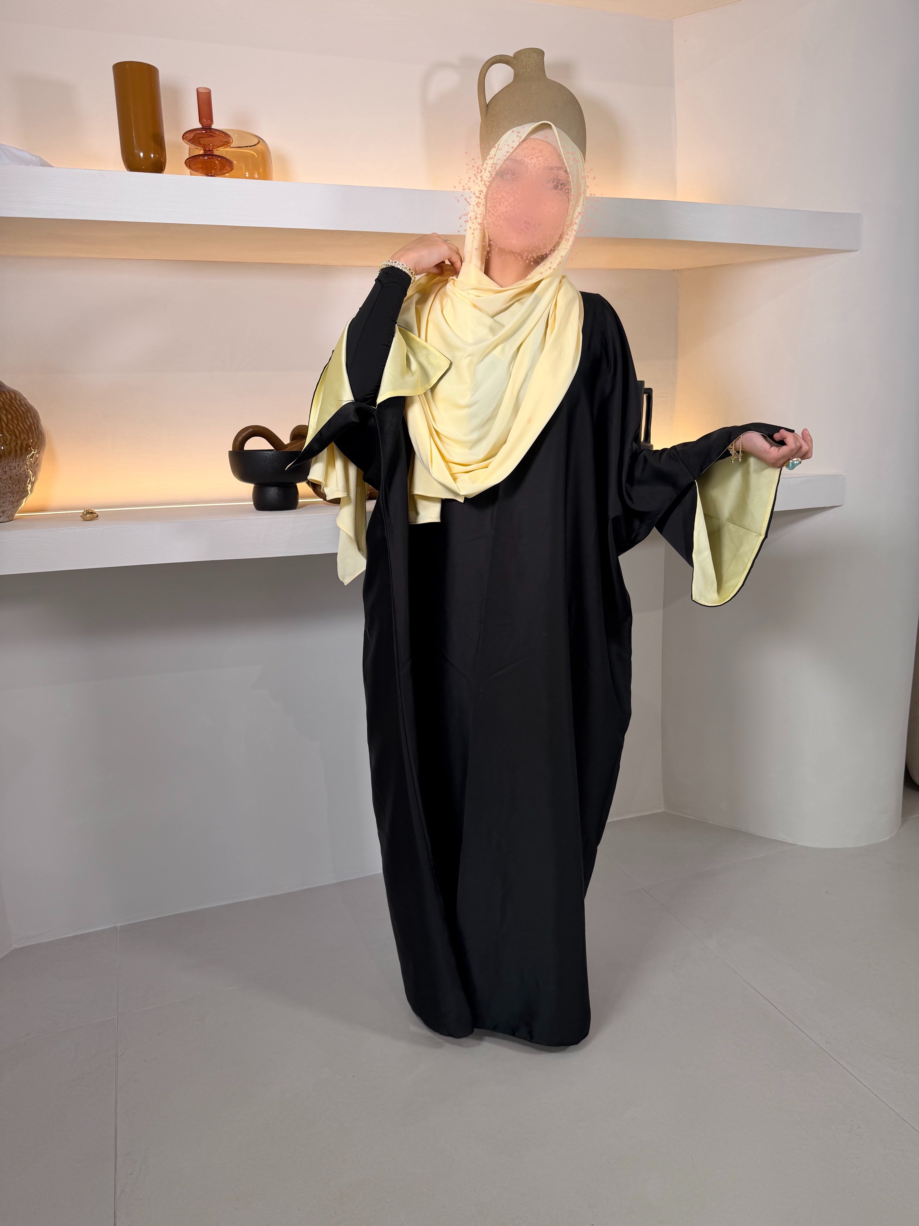 ABAYA à manches jaunes élégante